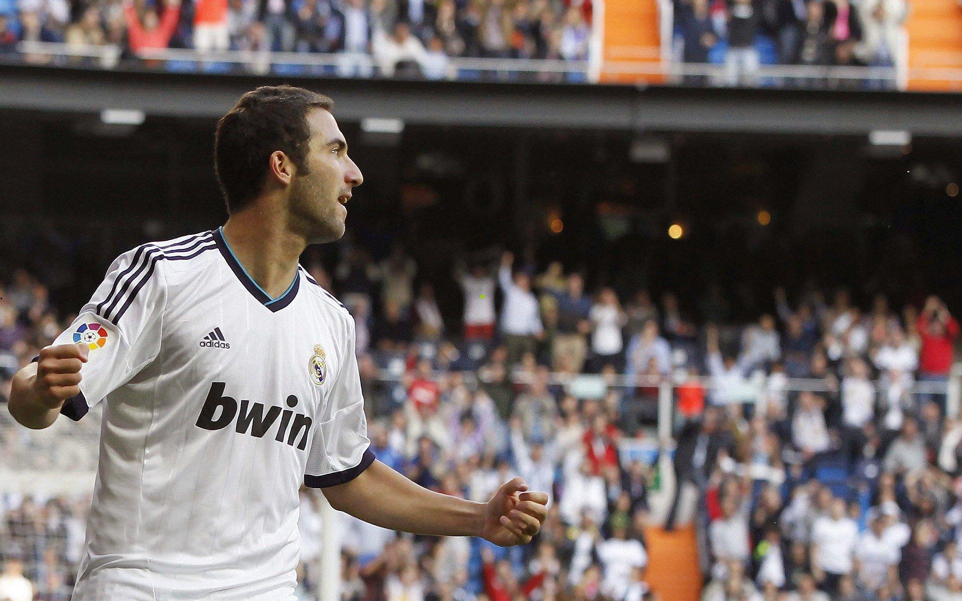 网购警钟！阿德耶米洋抖盲盒风波险陷囹圄